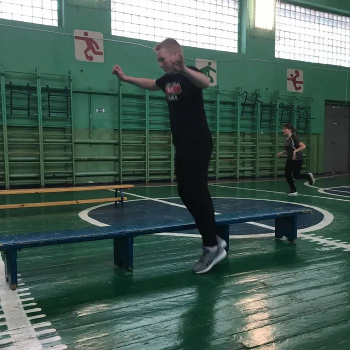 IMG-49cd3d7a38b7efba7798394edc620463-V