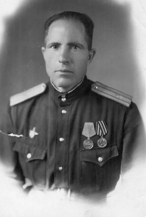 Дед Бычковой А.И.