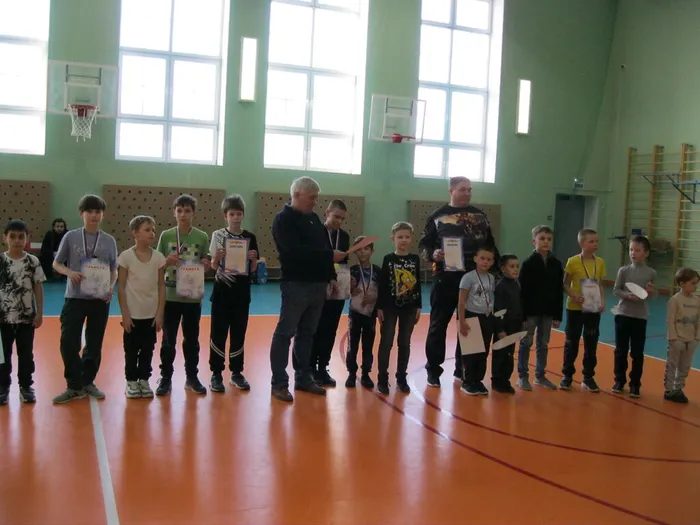 УЧАСТНИКИ СОРЕВНОВАНИЙ