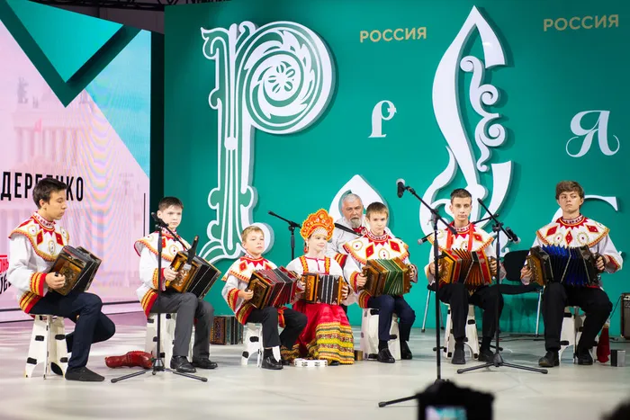 peterkolchin-4000пк-7010
