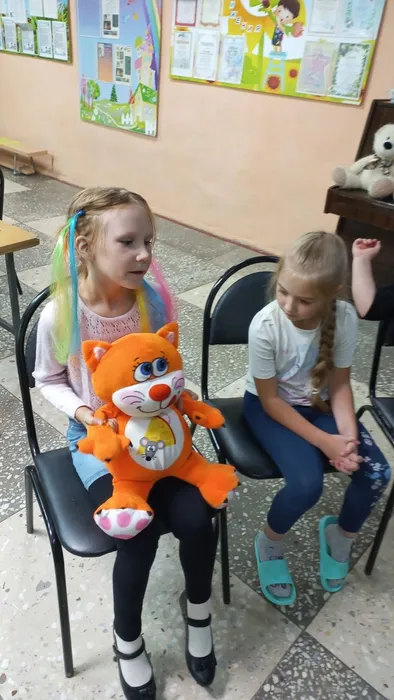 jNkzFyHHi5w